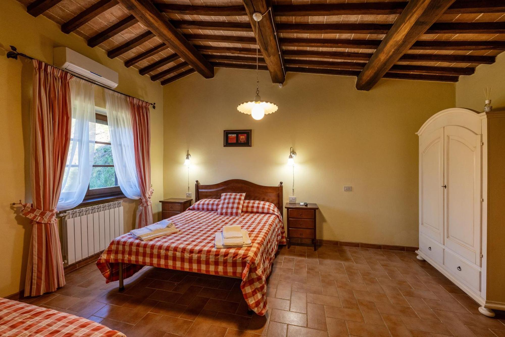 Agriturismo Fraschetta Монтальчино Екстер'єр фото